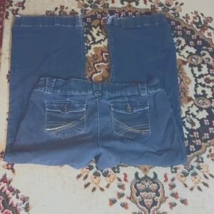 Apt 9 jeans size 16, 38-in waist,29inseam37, long.